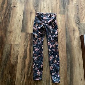 Lululemon RARE size 2 leggings